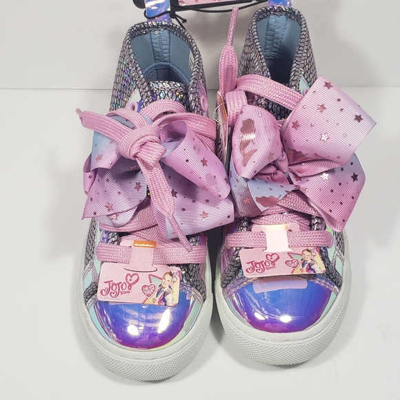 Jojo Siwa Silver High Top Shoes w/ Mermaid Bows - Picture 3 of 3